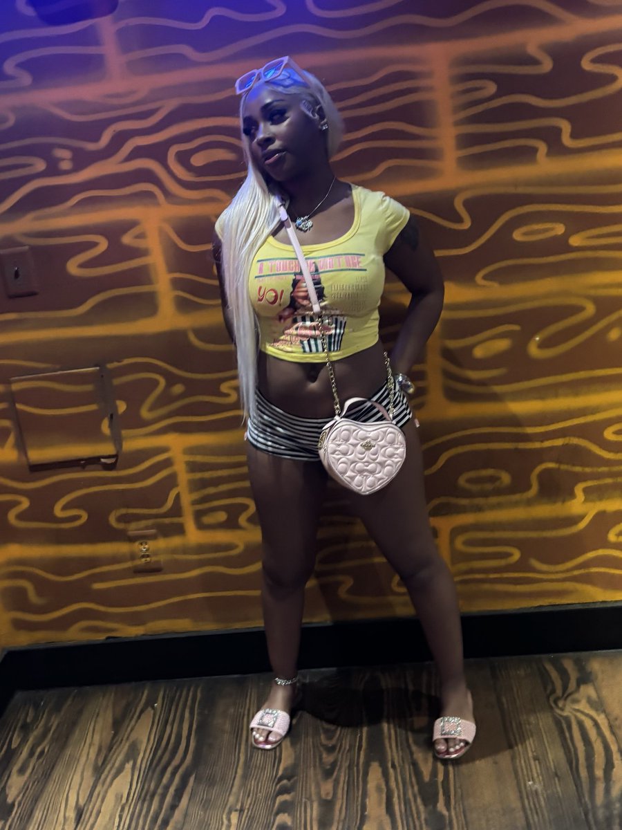 Ke💋 tweet media
