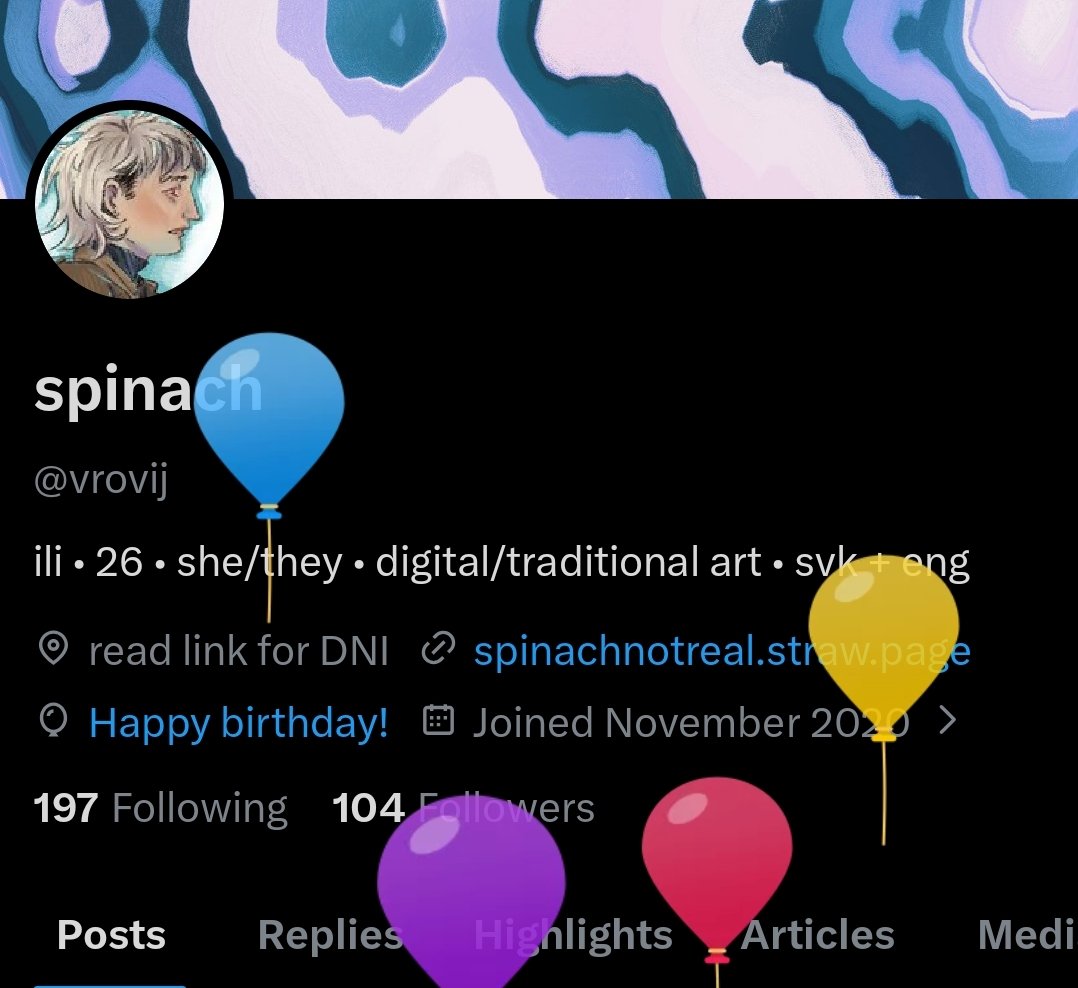 Hiii please wish something and blow the candles with me. We all deserve a gentle year