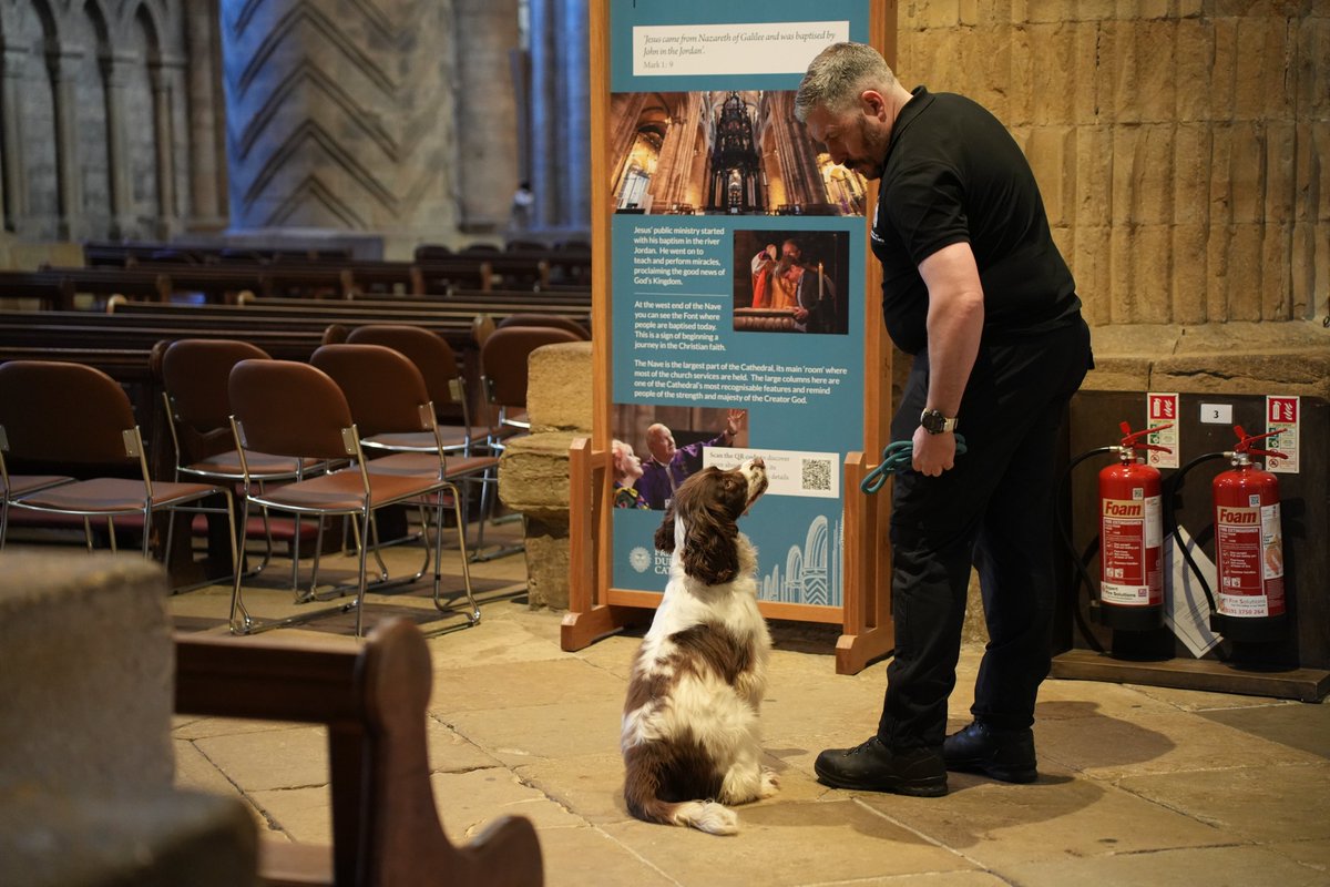 Durham Cathedral tweet media