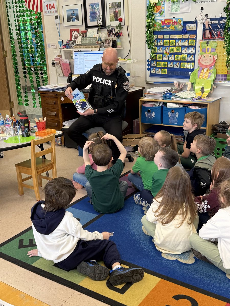 cuba_ny's tweet photo. Today, Chief Burch and Officer Plank were happy to join Read Across America Week at the elementary school. We selected the book “Police Hurrying! Helping! Saving!” by Patricia Hubbell. We handed out badge stickers and talked about the significance of dialing 911 for help. https://t.co/0OtOAbeh8I