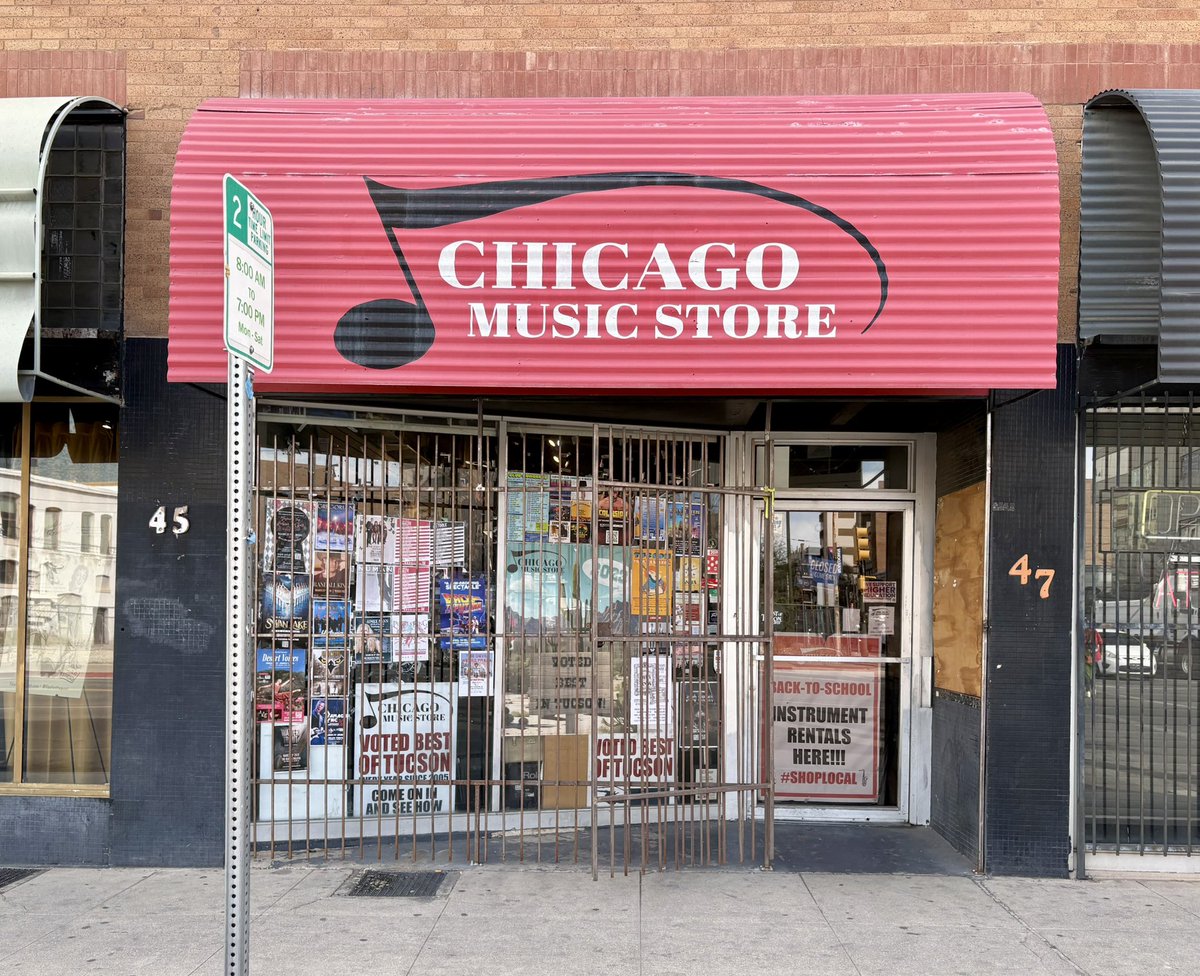 JoshLipnik's tweet photo. Chicago Music Store
Tucson, AZ https://t.co/15i8Vj5XTZ