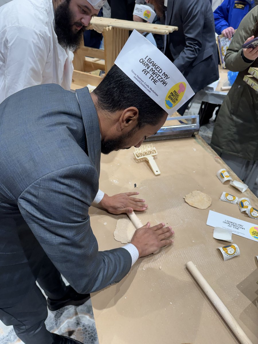 Mark Treyger 🍎 tweet media