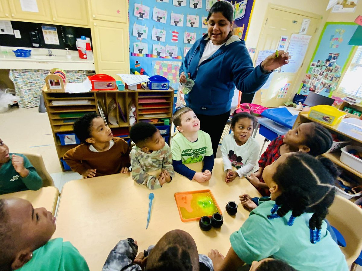 Amy M. Jacobs tweet media