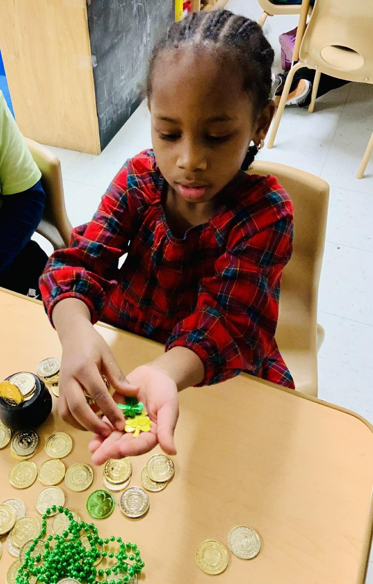 Amy M. Jacobs tweet media