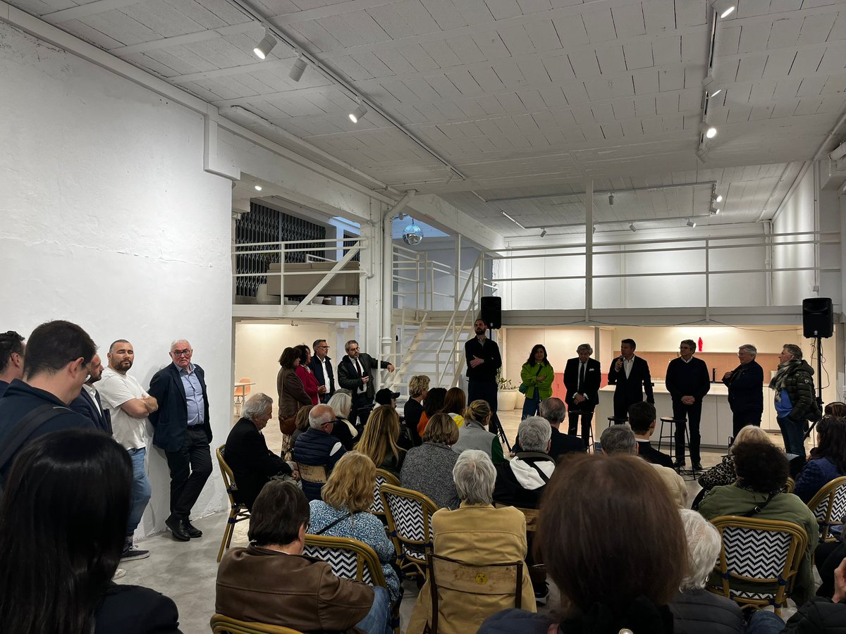 Jeunes avec Estrosi tweet media