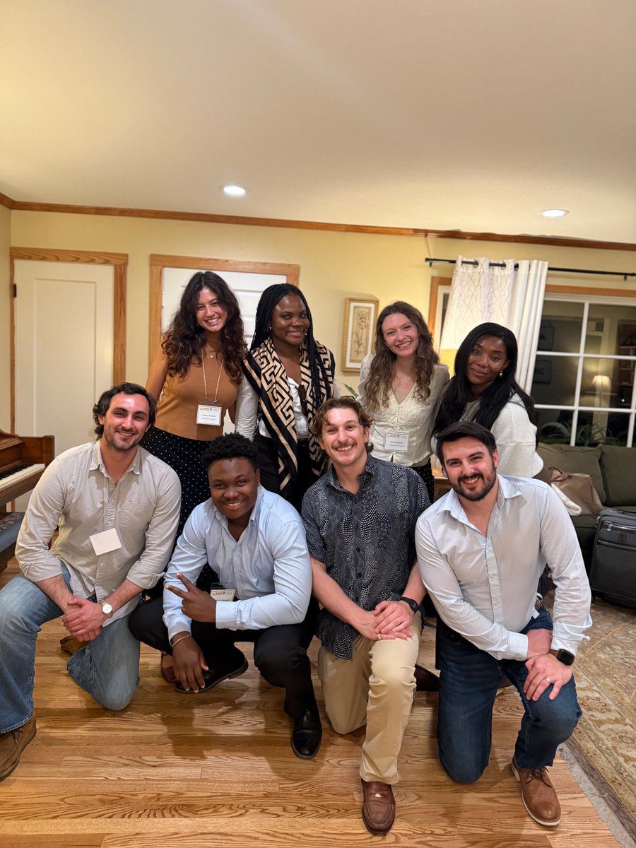 University of San Francisco Economics Department tweet media