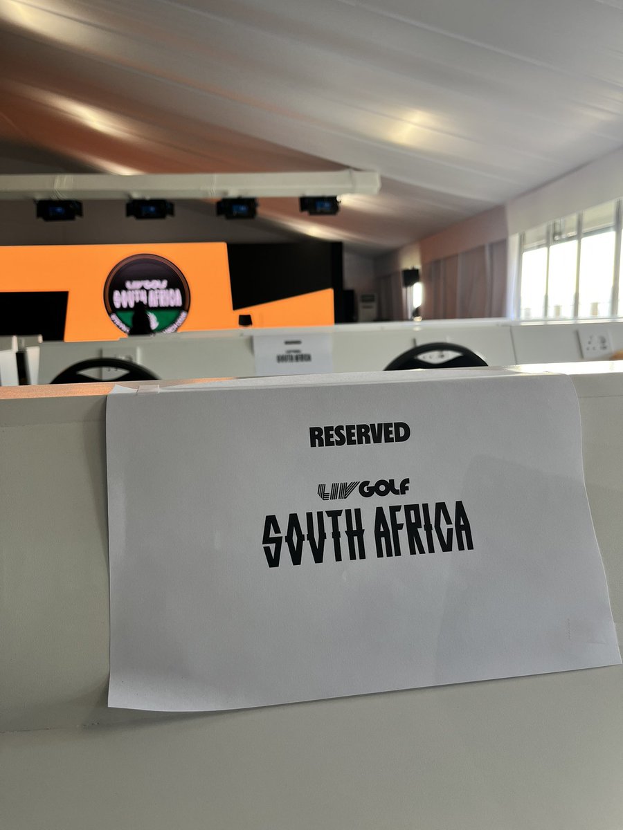 Valencia M Seshoene tweet media