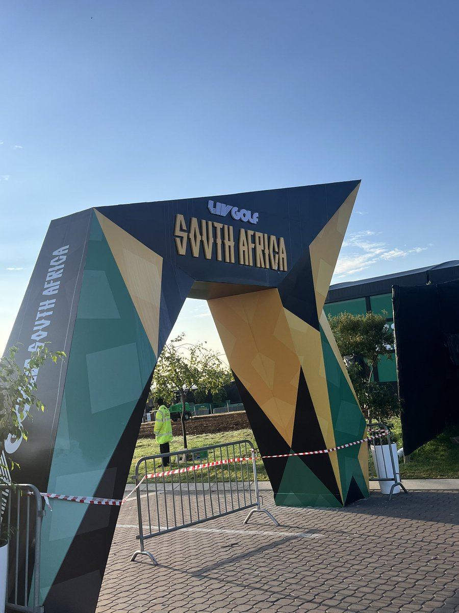 Valencia M Seshoene tweet media