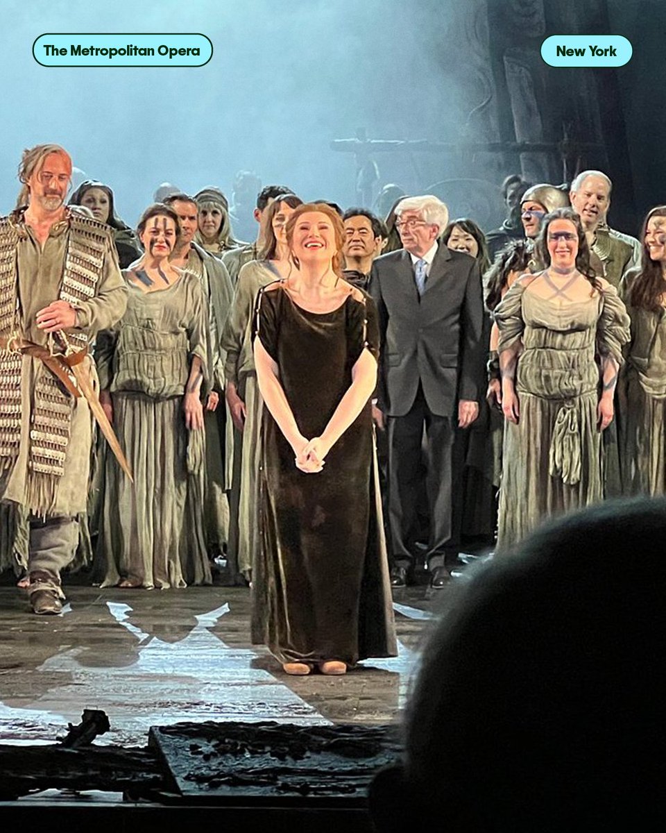 Tripadvisor tweet media