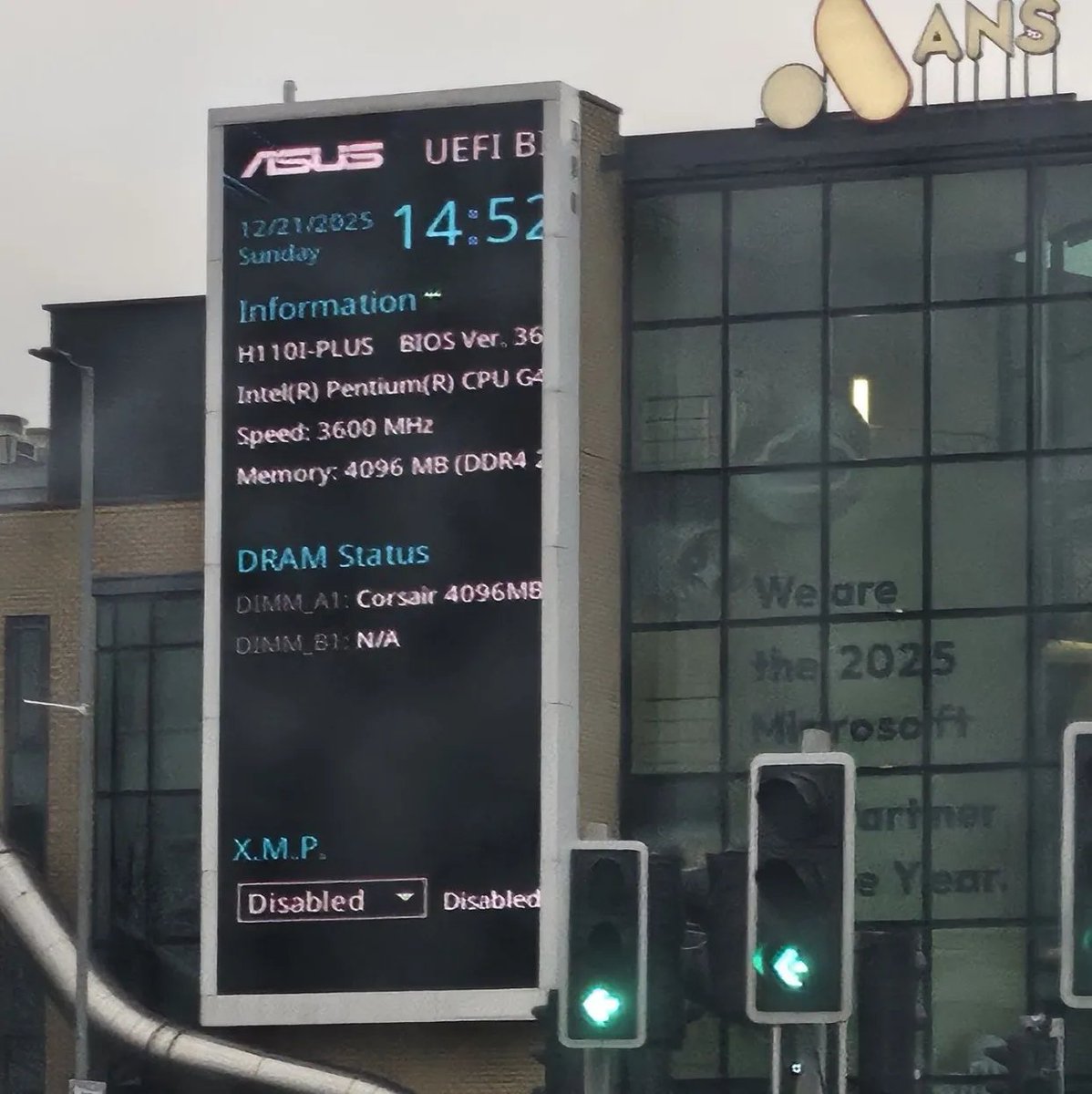 allisx86 tweet media