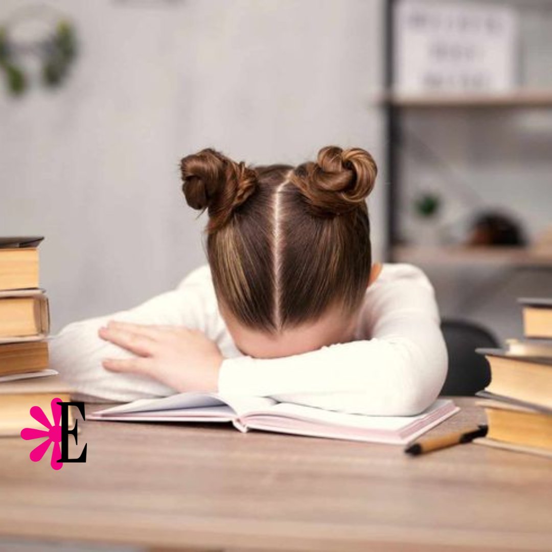 Revista Estampas tweet media