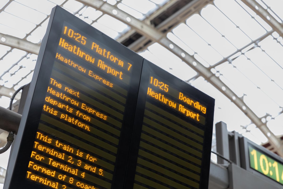 Heathrow Express tweet media