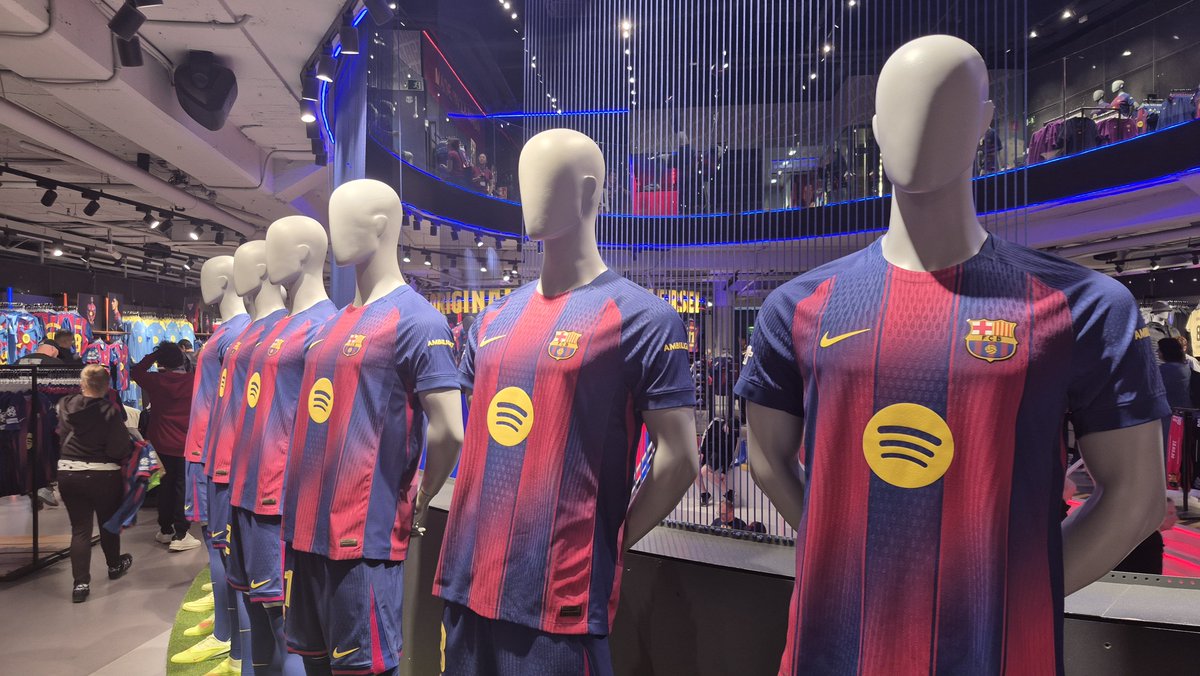 Lee at NFTV tweet media