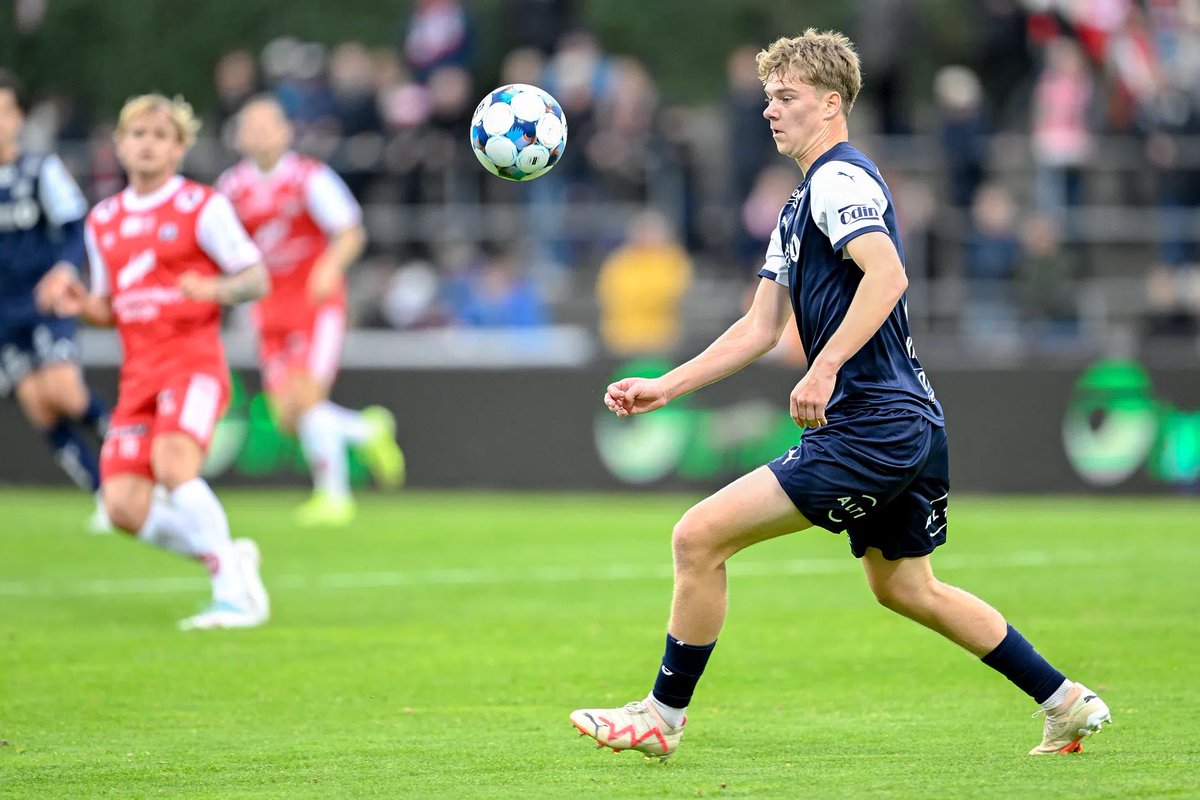 Ask Christiansen tweet media