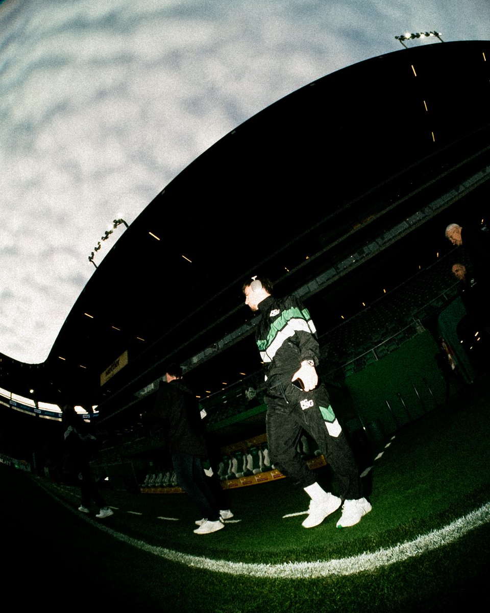 FCSG_1879's tweet photo. 𝐙𝐮𝐡𝐚𝐮𝐬𝐞 🤩
#FCSG #GrüewissImHerz #FCSGLUG https://t.co/SmoL61jsxQ