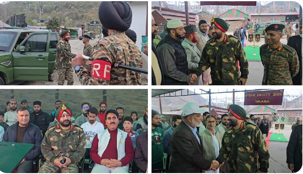 m_nazki's tweet photo. In a heartwarming gesture during the holy month of Ramzan, the Indian Army #RomeoForce organized a grand Iftar party at #Draba,#Surankote bringing together people from different sections of society.
@Whiteknight_IA https://t.co/G5ClrYUGmr
