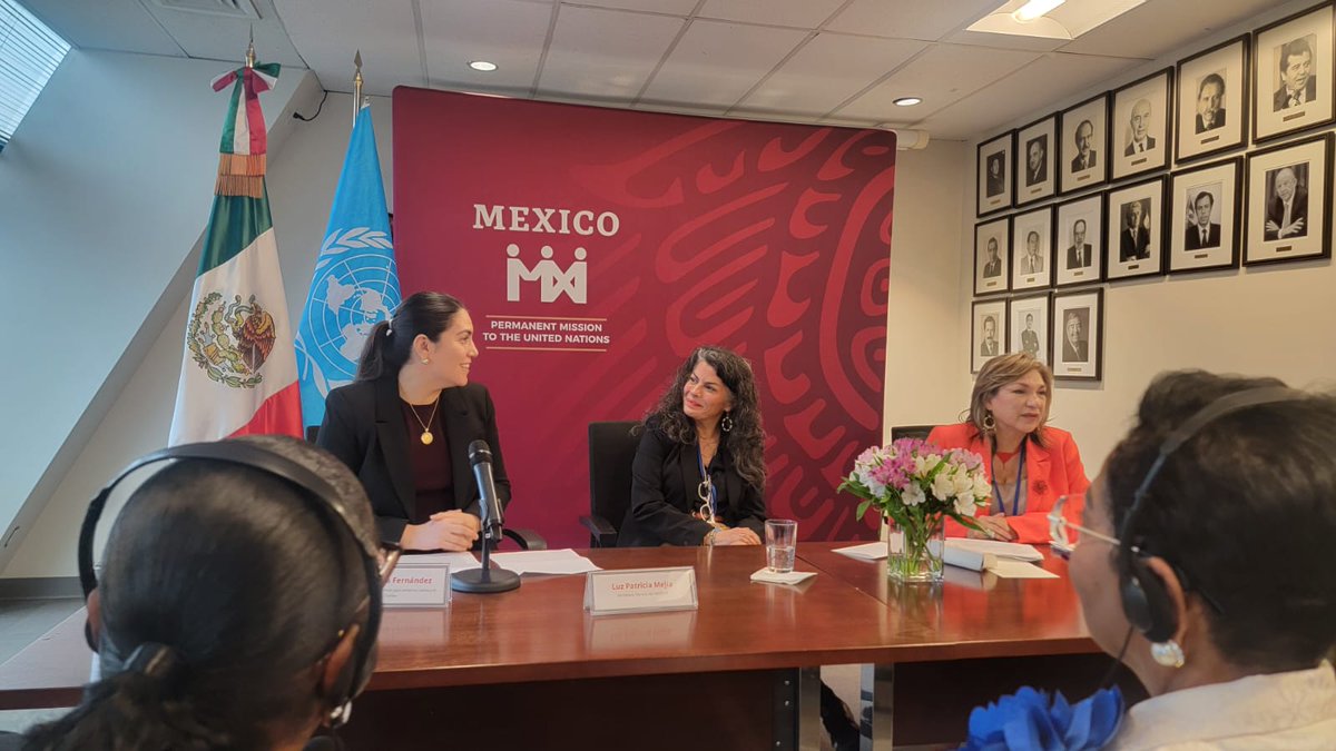 Almudena Fernandez tweet media