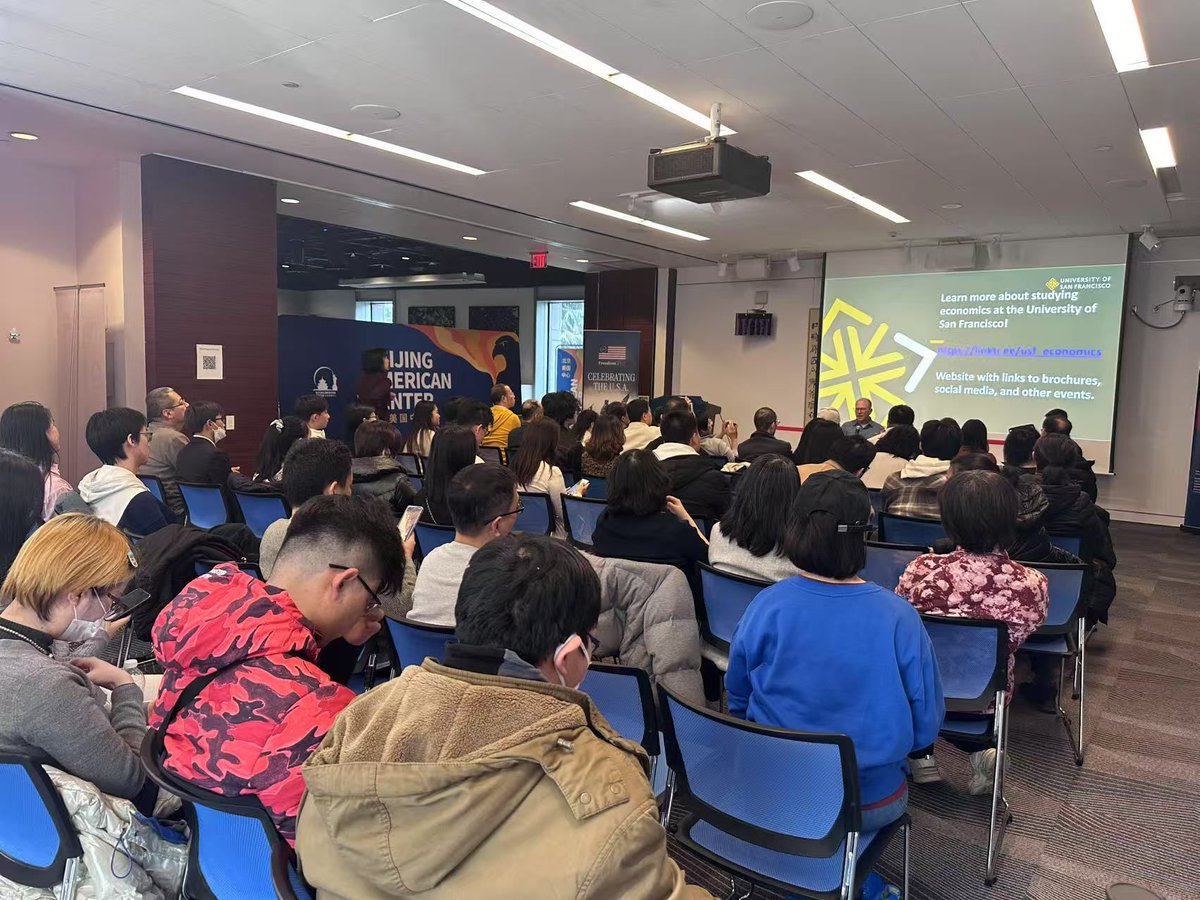 University of San Francisco Economics Department tweet media