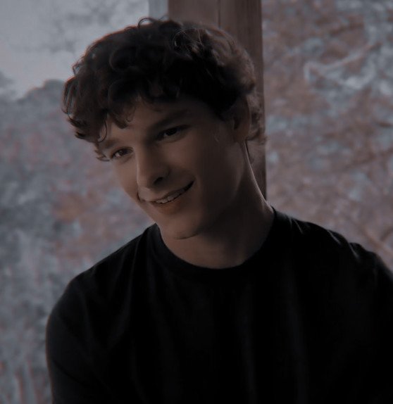 ❛╱ 𝘔𝘢𝘻𝘦. * tweet media