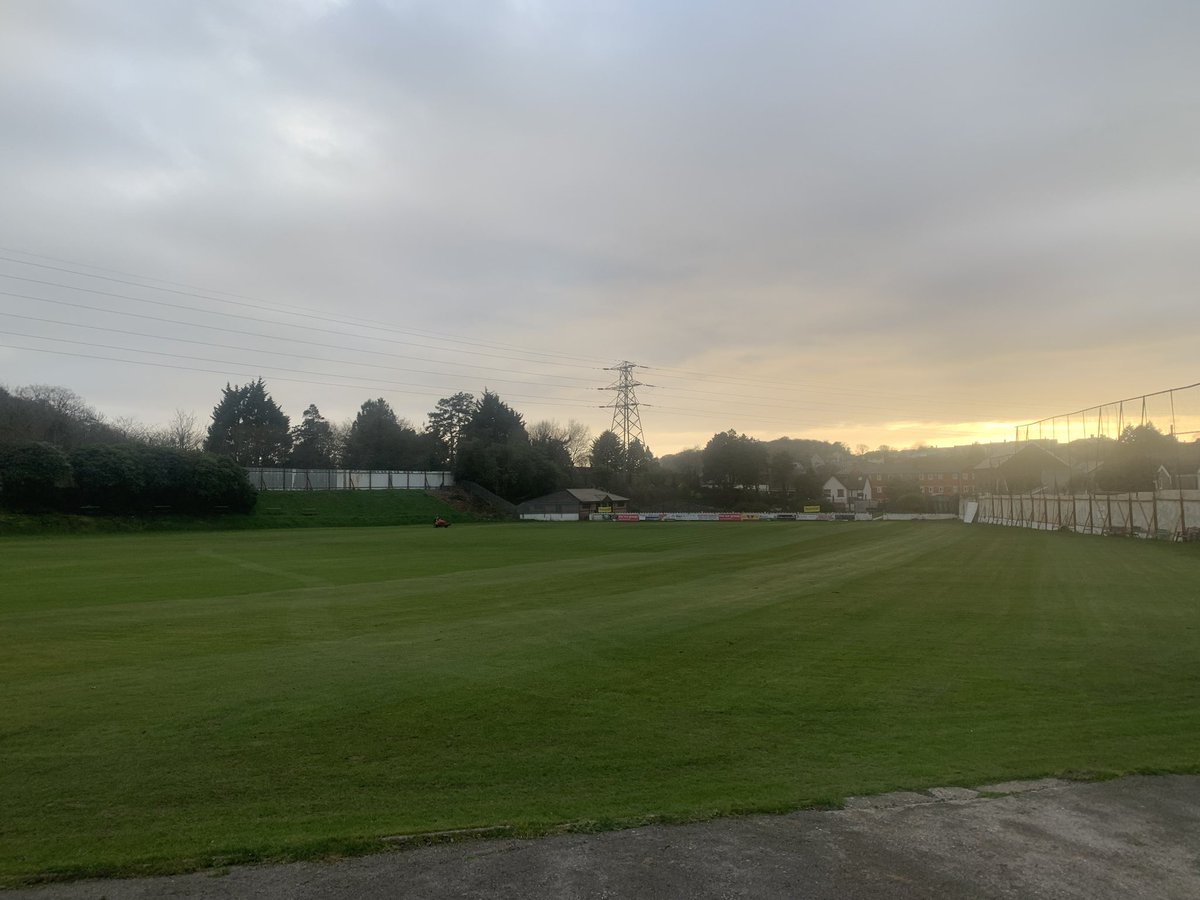 ๐๐ซ๐ข๐ญ๐จ๐ง ๐
๐๐ซ๐ซ๐ฒ ๐๐ญ๐๐๐ฅ ๐๐ ๐ tweet media