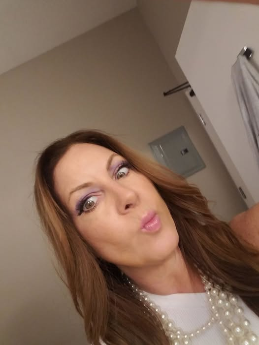 LeslieMarshall's tweet image. Cant always be serious! #throwbacktuesday #throwback