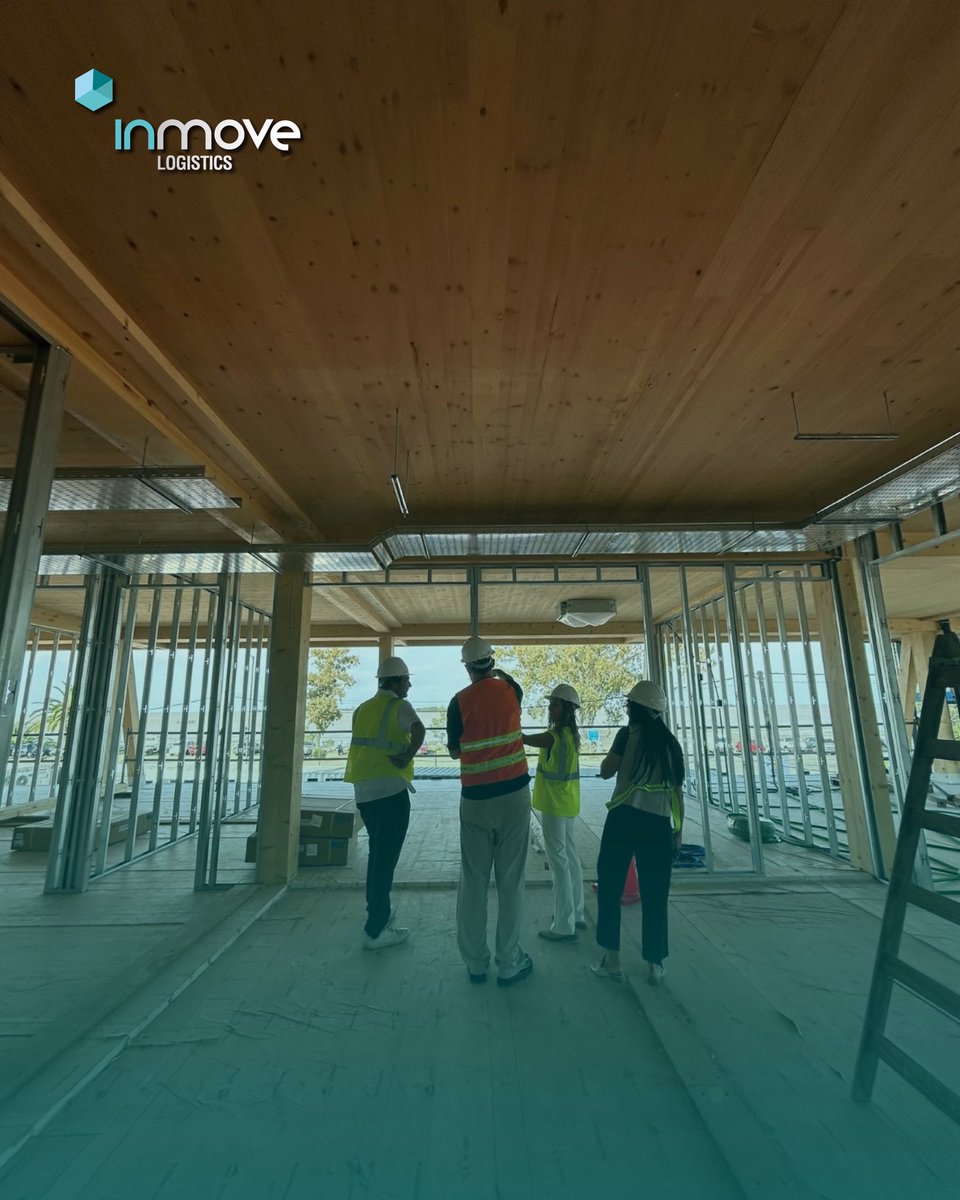 InmoveLogistics's tweet photo. Ayer visitamos las obras de la nueva Zona Franca del Plata. Jose Ricardo Durquet Bernardi (CEO - Zona Franca del Plata) nos guió en esta visita y nos detalló los avances de la obra.

Muchas gracias Jose por este recorrido!💪🏼👏🏼 https://t.co/tva72sFq44