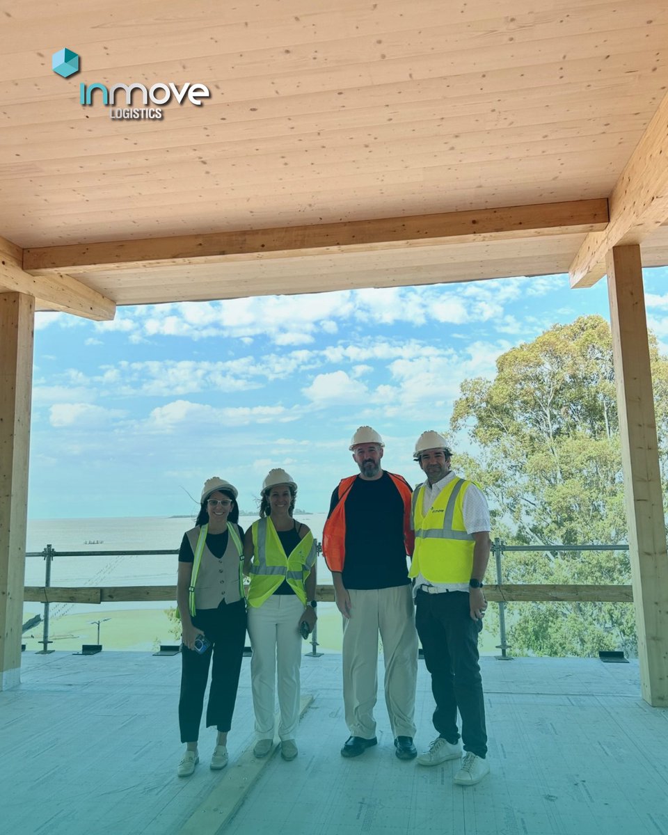 InmoveLogistics's tweet photo. Ayer visitamos las obras de la nueva Zona Franca del Plata. Jose Ricardo Durquet Bernardi (CEO - Zona Franca del Plata) nos guió en esta visita y nos detalló los avances de la obra.

Muchas gracias Jose por este recorrido!💪🏼👏🏼 https://t.co/tva72sFq44
