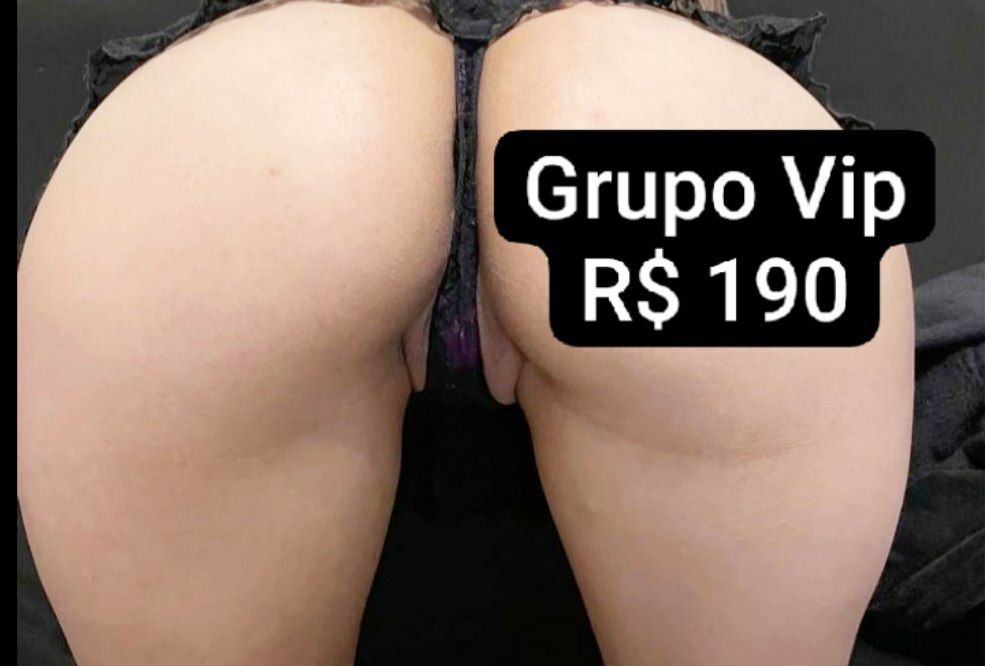 arquitetasp's tweet photo. No próximo mês é Páscoa…
Eu não quero mais saber de ovo vazio de supermercado, não.
Quero três ovos, dois balançando e um na mão. 
O da mão vou comer, os que estão balançando vou degustar. 

Vou passar a língua, saber o sabor do couro.

https://t.co/eotZtUEsE6 https://t.co/R6FHMTg6Yy