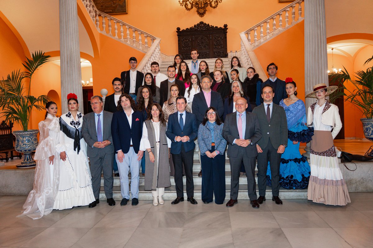 AlfredoLinacero's tweet image. Premier Lunar @Flamentex 2026 reunirá este jueves a 64 jóvenes diseñadores en el Monasterio de San Jerónimo de Sevilla 💃

#Sevillahoy #ModaFlamenca #Andalucía #Talento

europapress.es/andalucia/sevi…