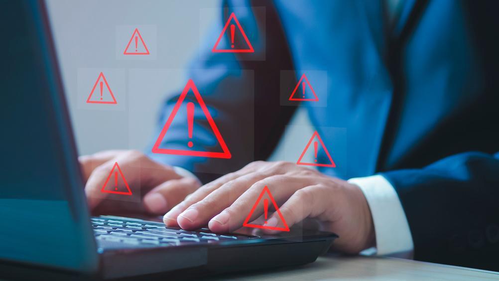 HR magazine tweet media