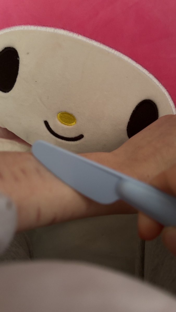 ִֶָ. lukaaua🪽་༘(shedtwt) tweet media