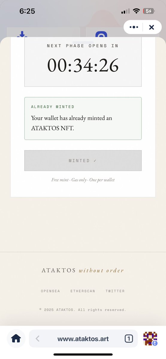 Hashtag (❖,❖) tweet media