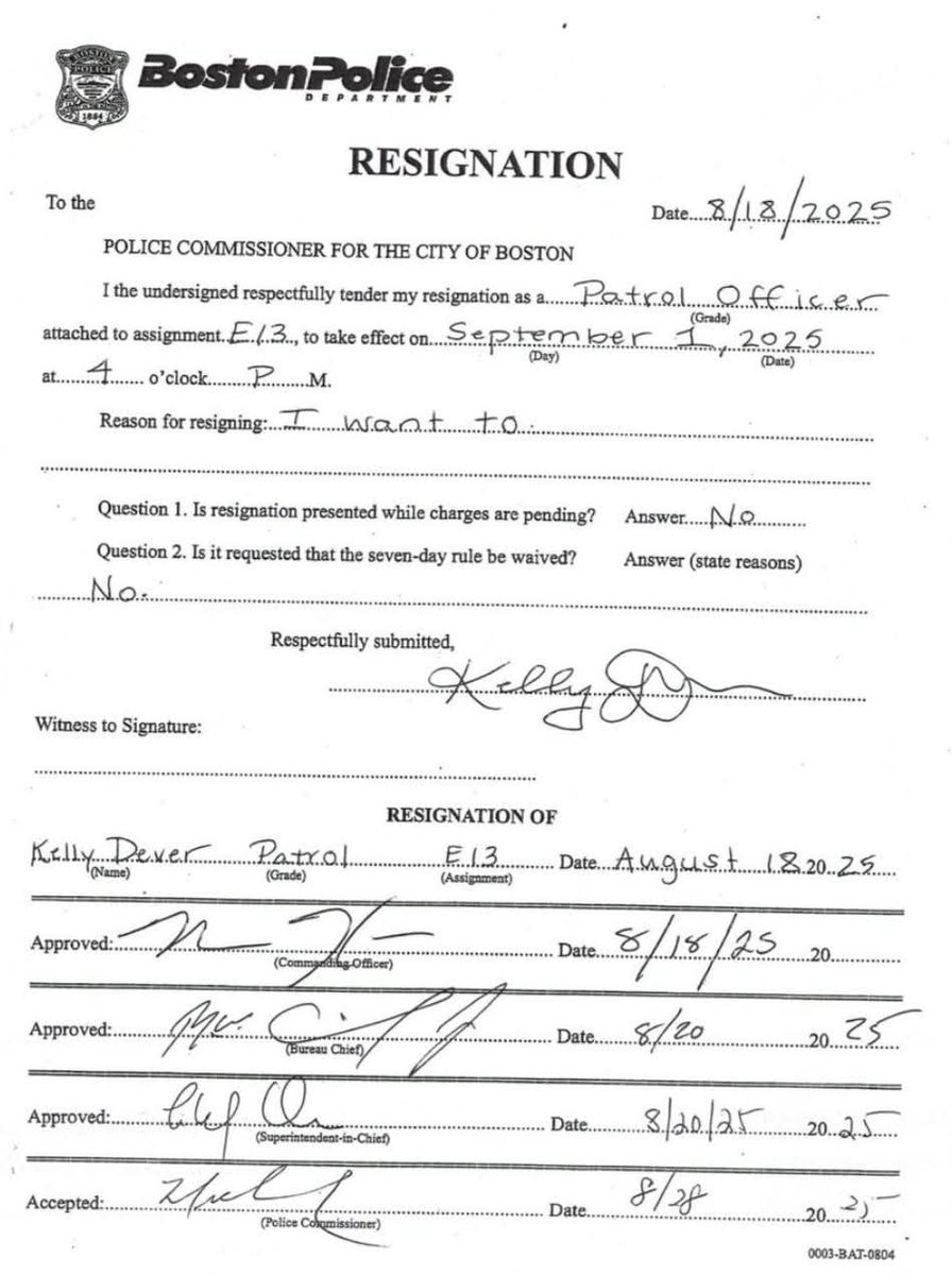 IAmyLeigh's tweet photo. Kelly Dever's resignation....
I want to.... That's all she put? 😂
#kellydever #BostonPD #ResignationLetter #BreakingNews #KarenRead https://t.co/nGIJsluKQu