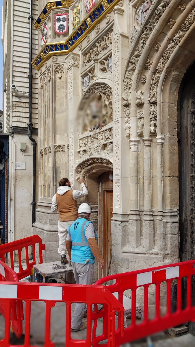 NikosKarydis's tweet photo. MSc Architectural Conservation students @UniKent tour Canterbury Cathedral: stone carving, roof truss interventions, and lead roof ventilation challenges: all key lessons in advanced conservation practice. https://t.co/vdbPmCvnQf