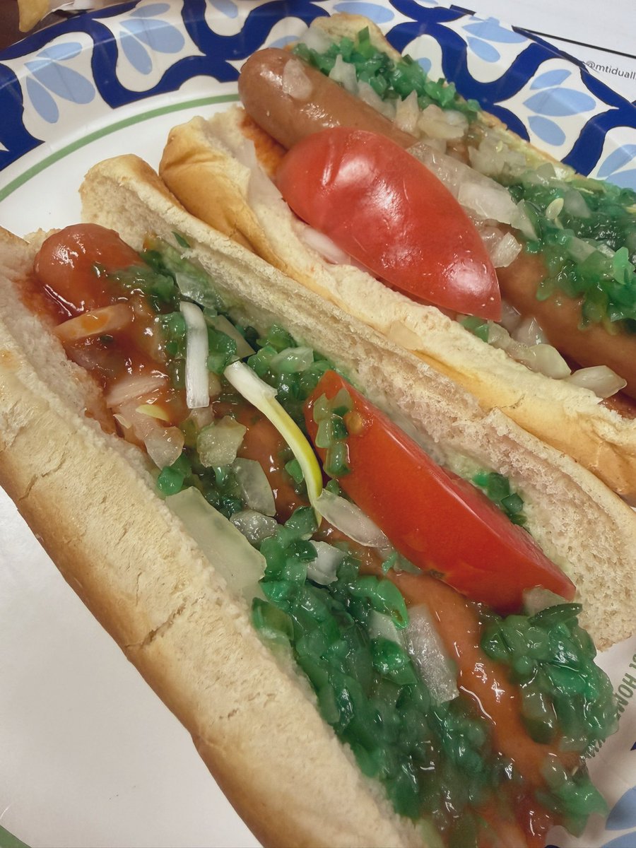 👀🔴 tweet media