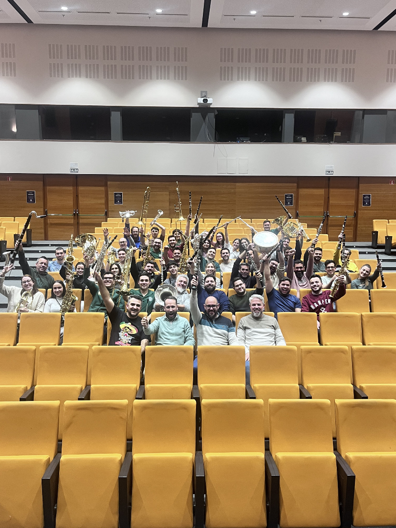 BMSantaAna's tweet image. 💚 Dos jornadas titánicas de grabación en plena #Cuaresma. 

Todo para explicaros cómo suena nuestro #Sentir 🔜