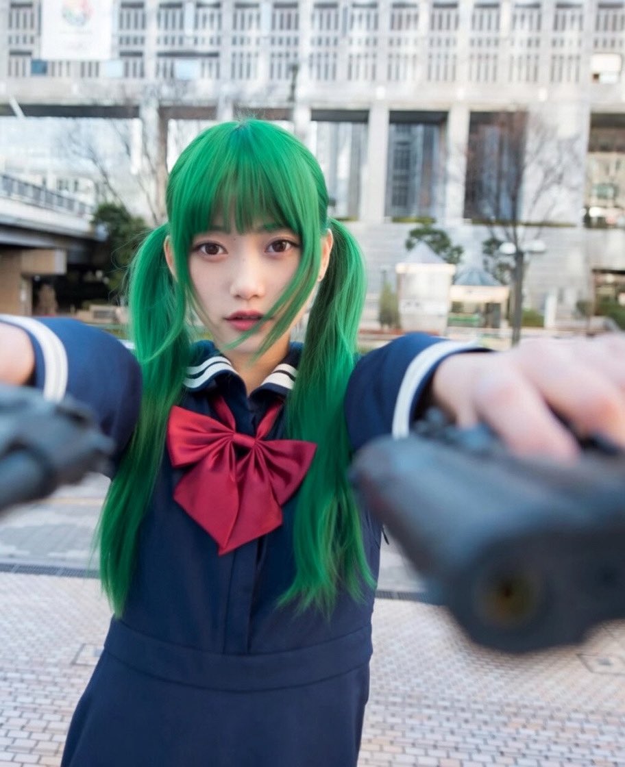 Lucia 🦊 tweet media