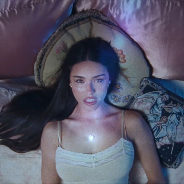 Madison Beer Spotify Updates tweet media