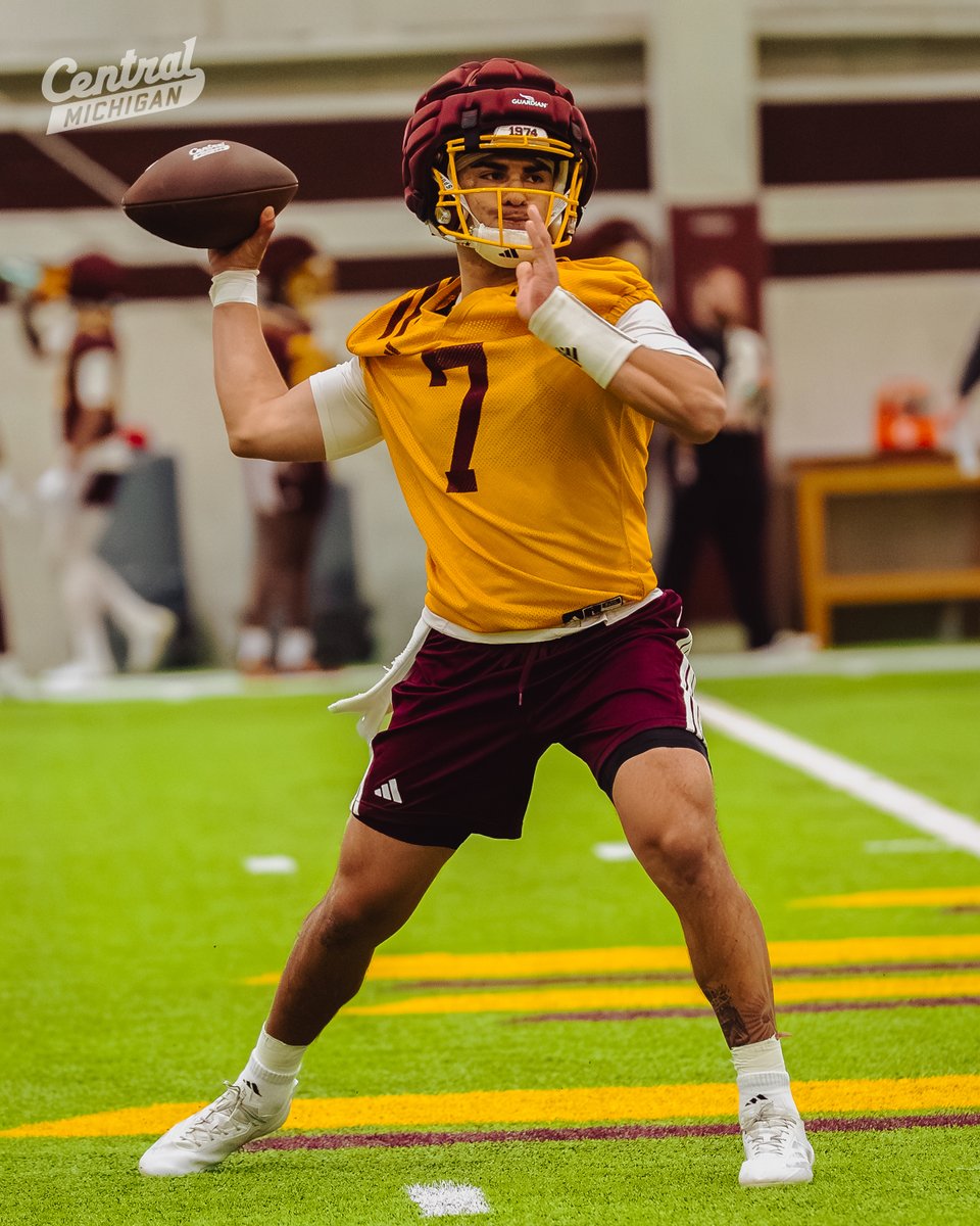 Central Michigan Football tweet media