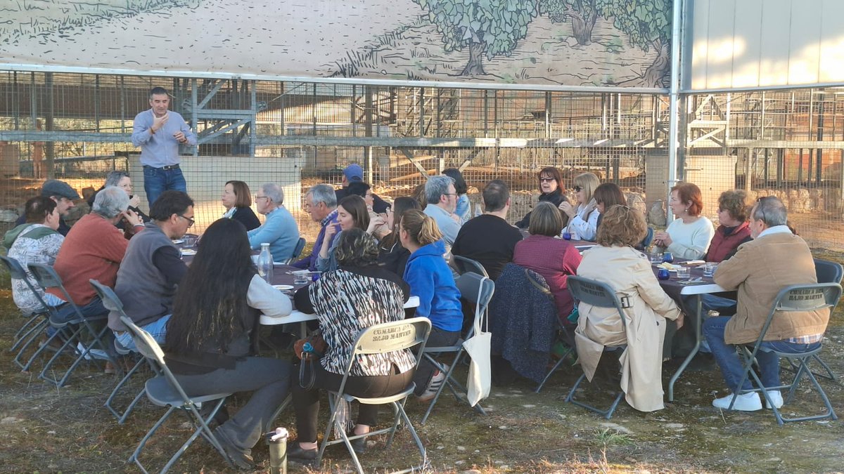 PonAragónentumesa tweet media