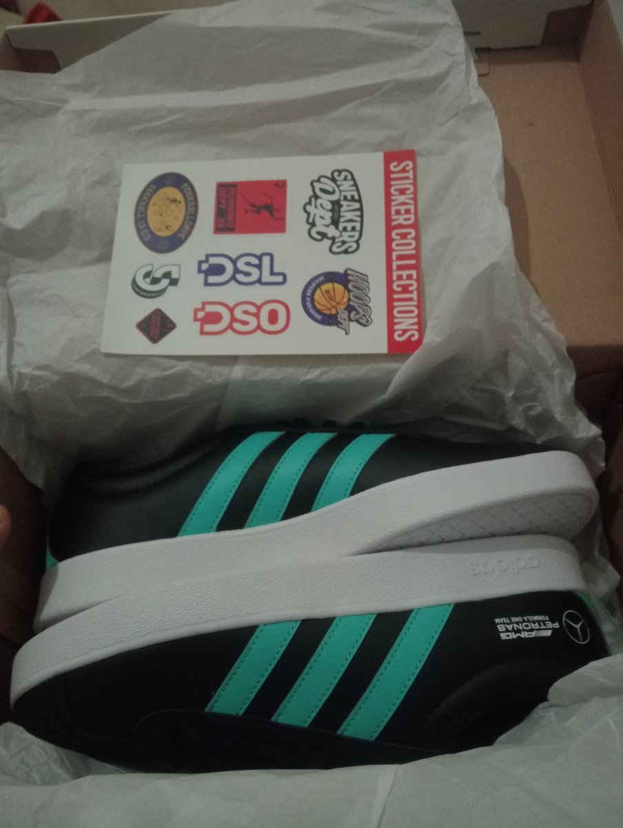 remehan biskuit tweet media