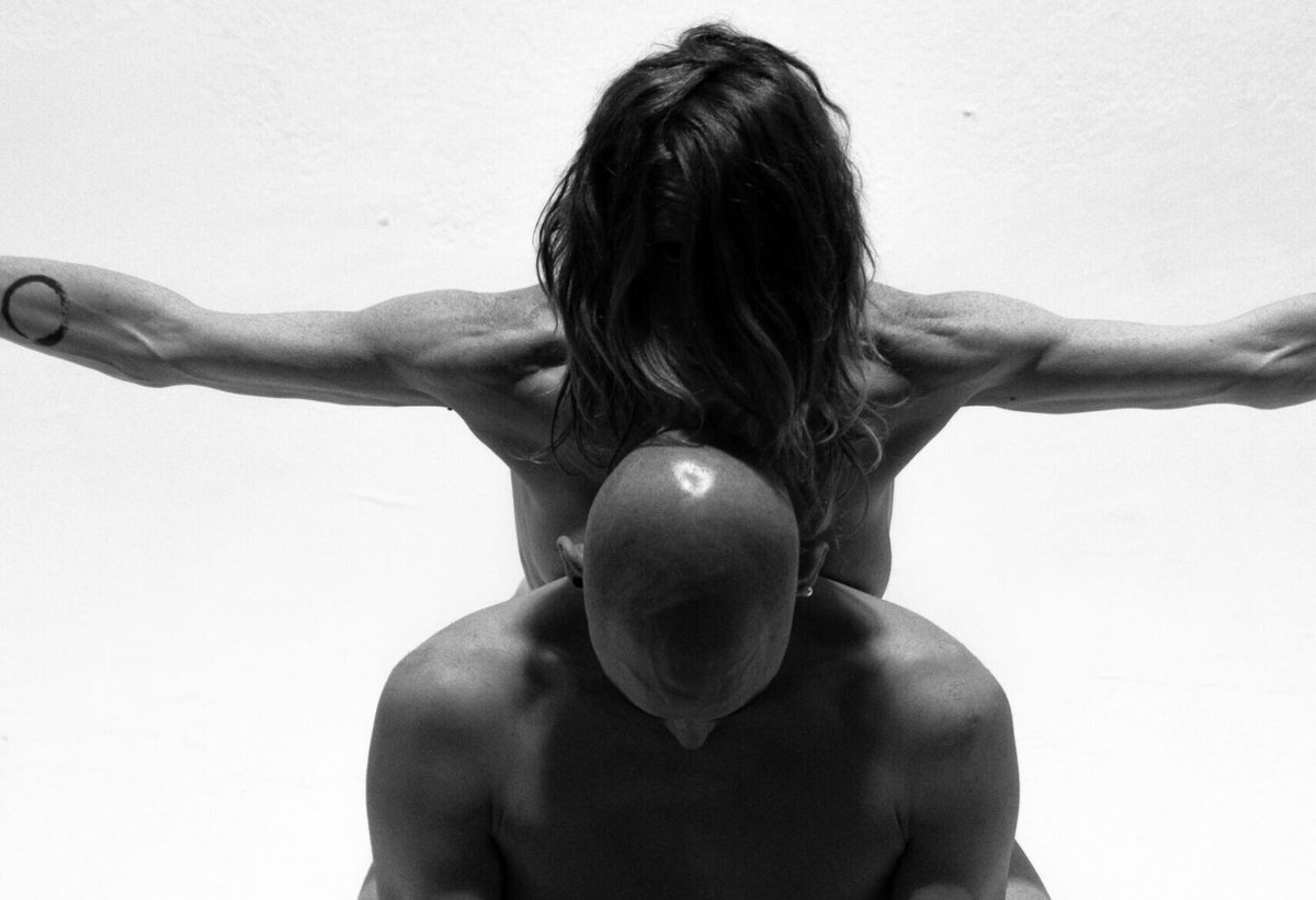 Revista Godot tweet media