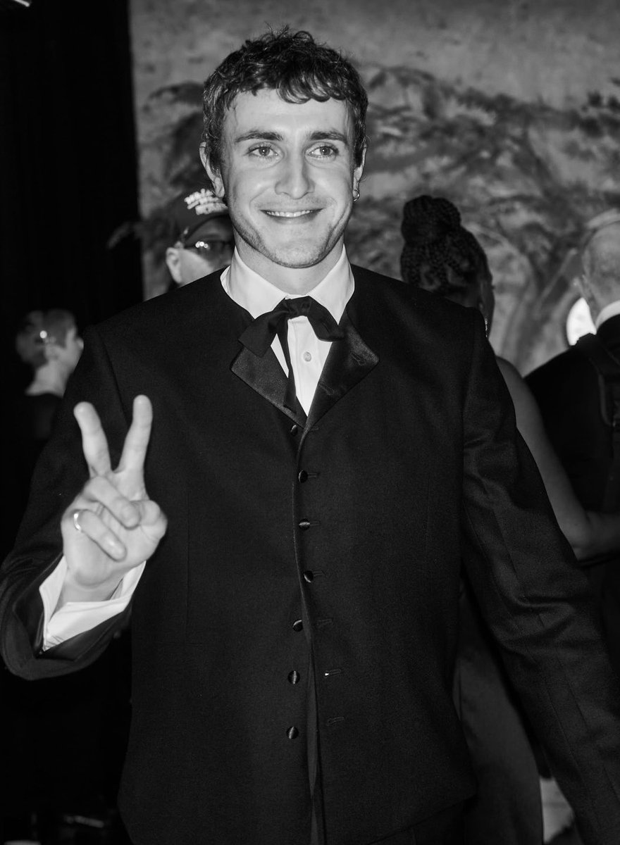 Paul Mescal Archive tweet media