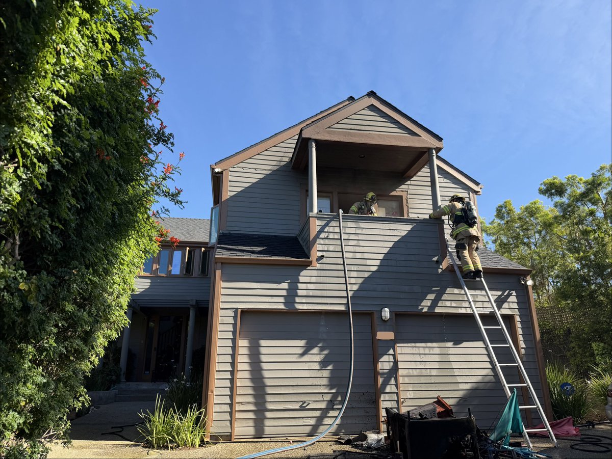 Montecito Fire tweet media