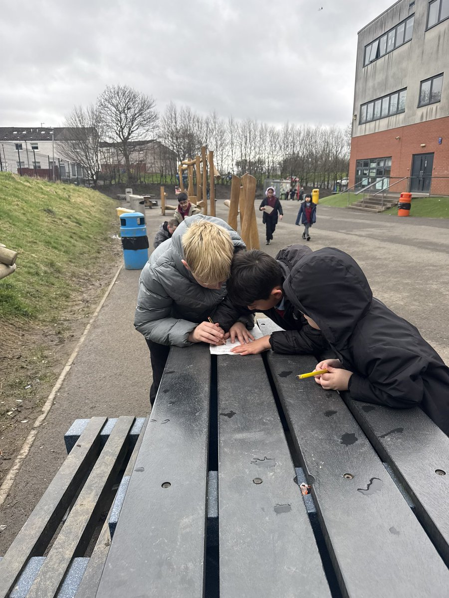 Mrs Nelson 👩‍🏫🍎 tweet media