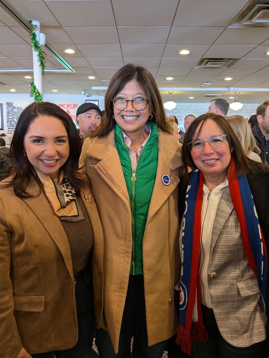 Delia Ramirez tweet media