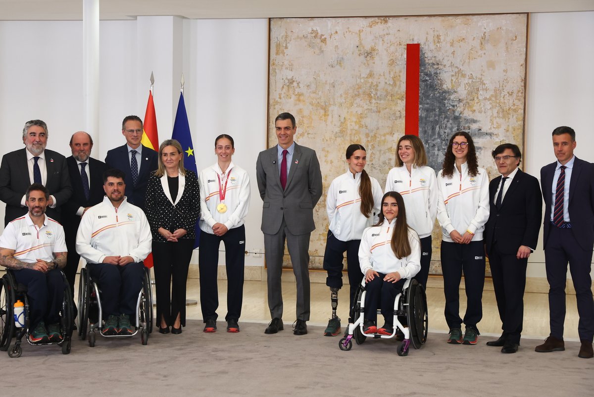 Pedro Sánchez tweet media