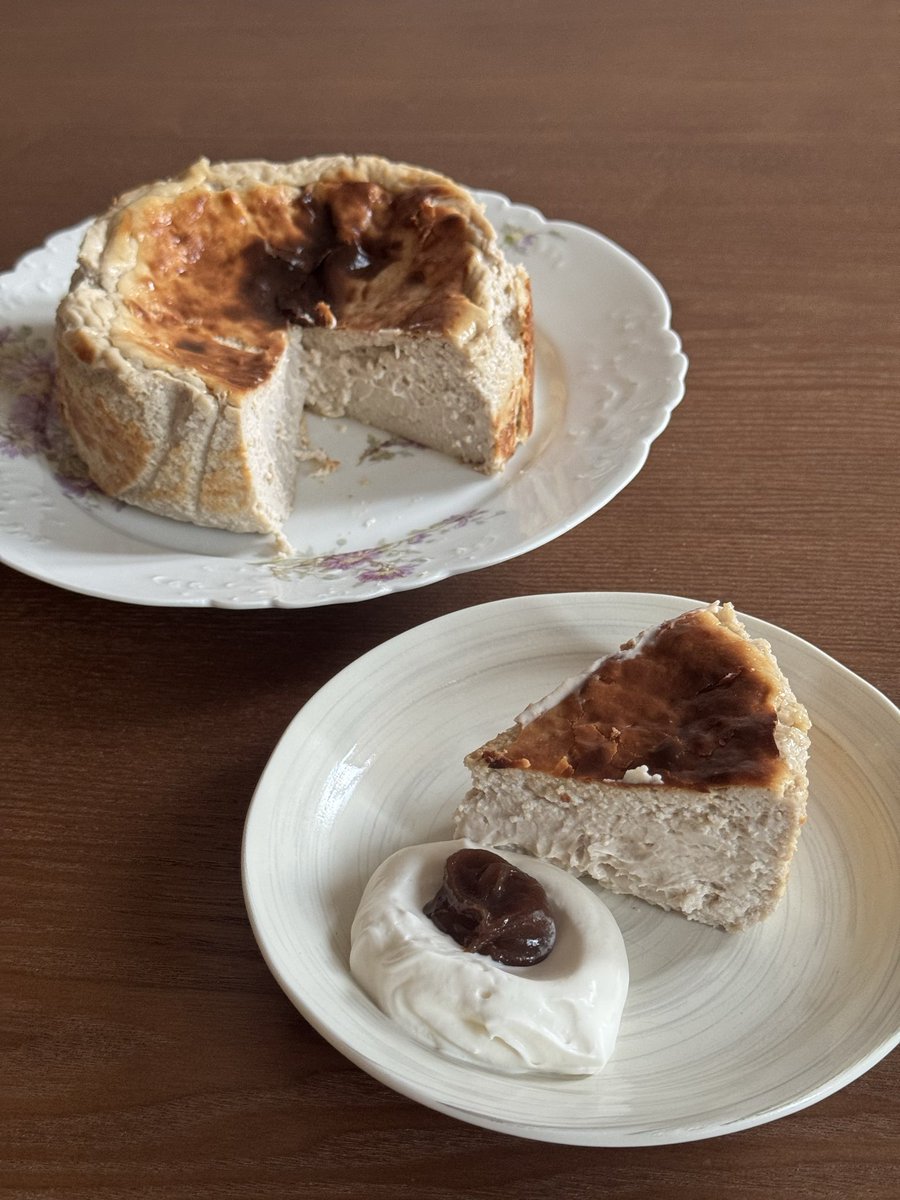 khanita 🦉 tweet media