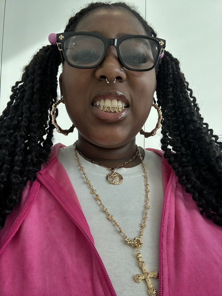 Comet 💋 tweet media