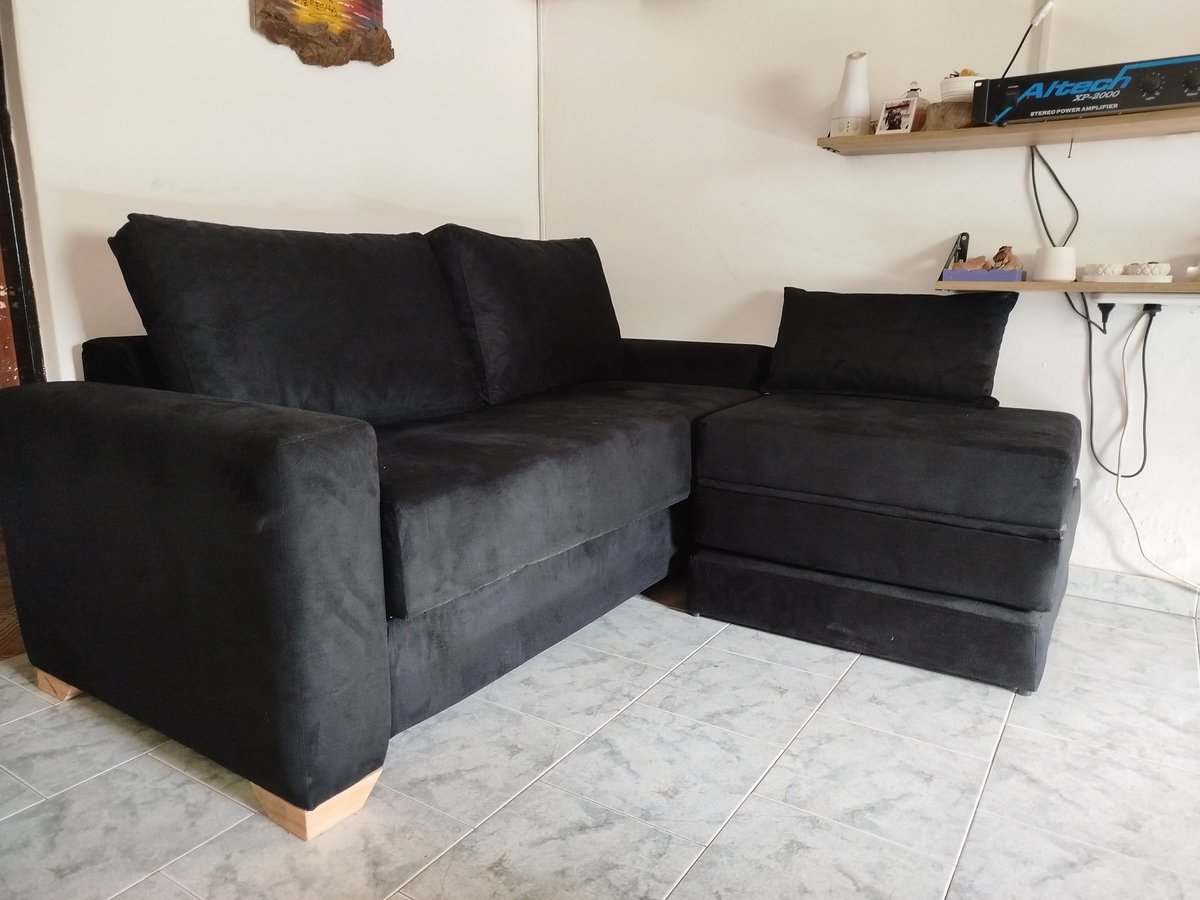 AiluFredes's tweet photo. Todavía no puedo creer que me gane semejante sillon en un sorteo 10/10 https://t.co/nJl7ZaFRKr